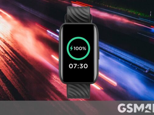 Gsmarena.com News: Moto Watch 40 Revealed