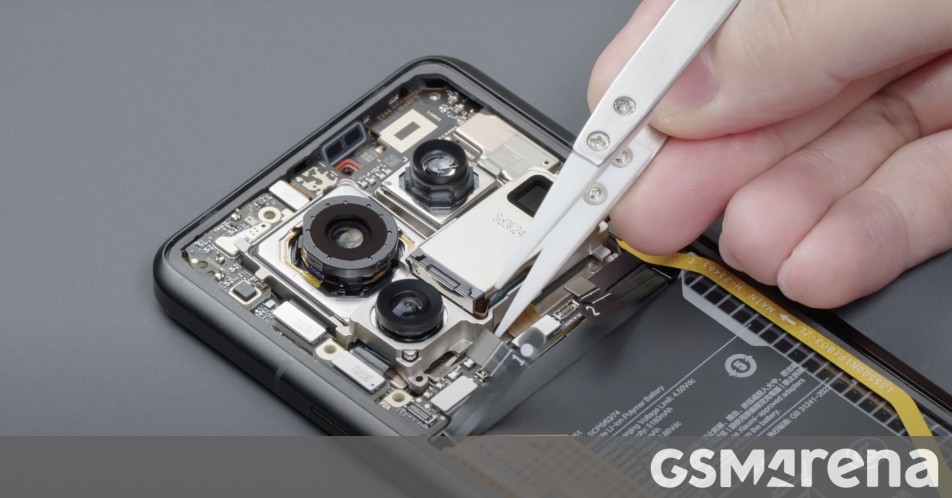 Internal Modifications Revealed In Teardown Of Xiaomi 14 Ultra