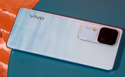 Review Of The Vivo V30 By Gsmarena.com