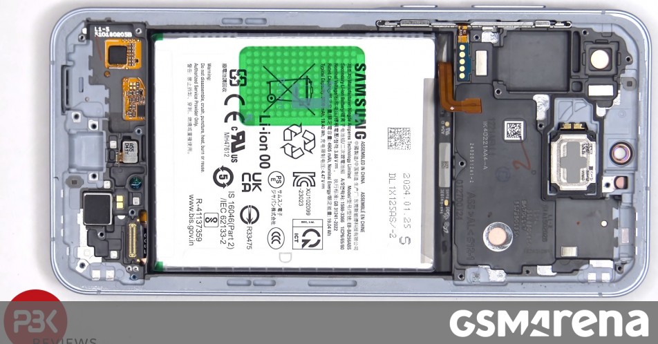 Video Shows Disassembling Of Samsung Galaxy A55 And Receiving Top