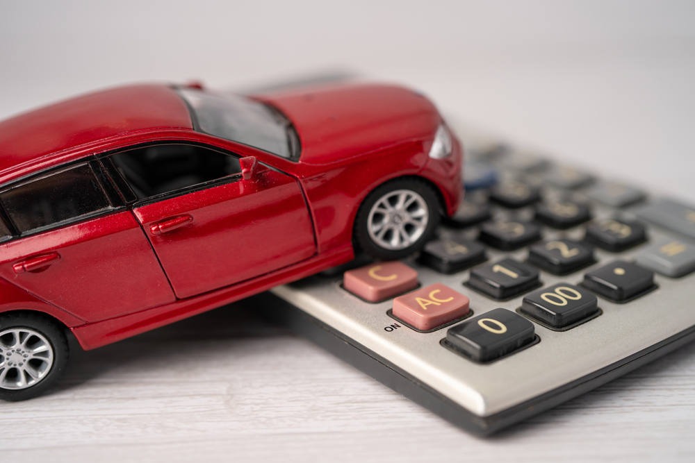 Rewrite This Title With Different Wordingcar Finance Decreases For 21