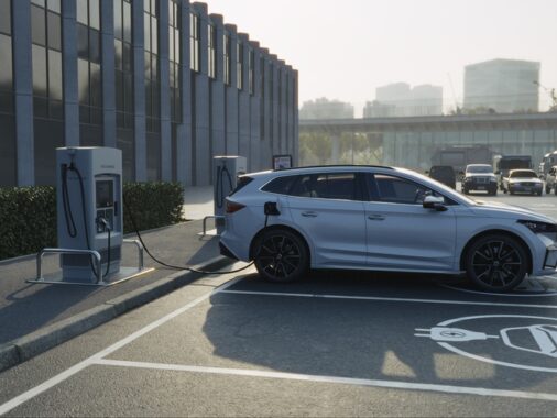 Attock Petroleum Plans To Set Up More Ev Charging Stations