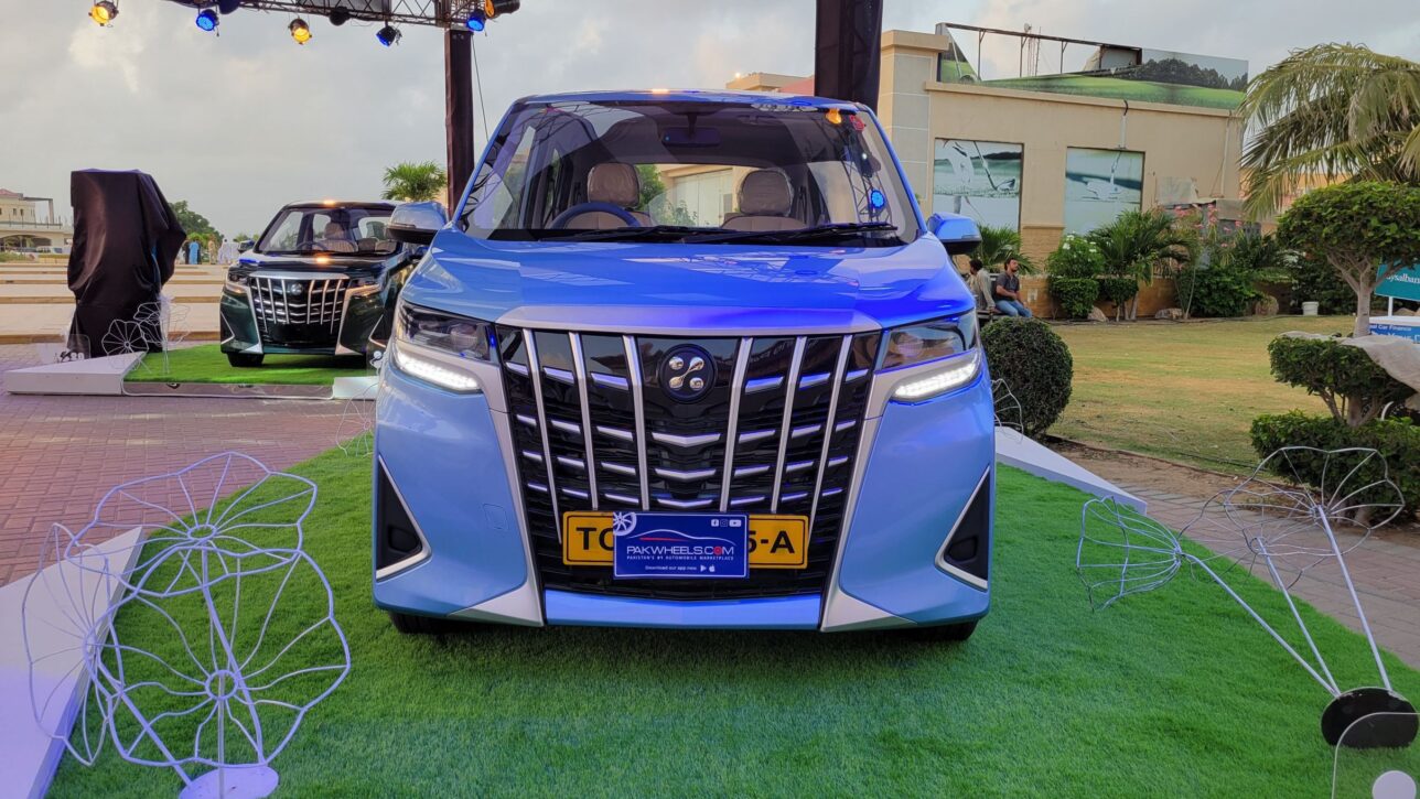 Images Locally Assembled Honri Ve Ev Spotted