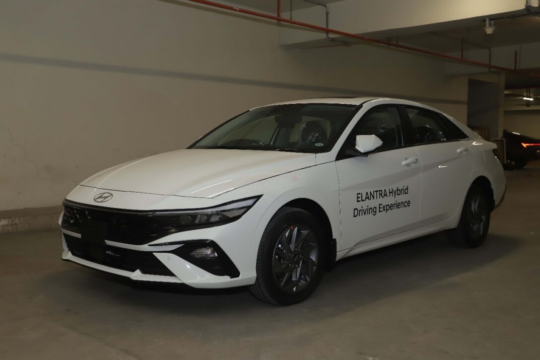 Local Hyundai Elantra Hybrid Unveiled – Price, Specs & Images