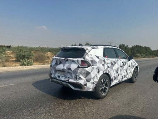 5th Gen Kia Sportage Hybrid Spotted In Pakistan Is