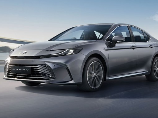 9th Gen Camry Launched In India – Fresh Design &