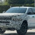 Spy Shots: Toyota Hilux Travo Test Unit Spotted In Thailand